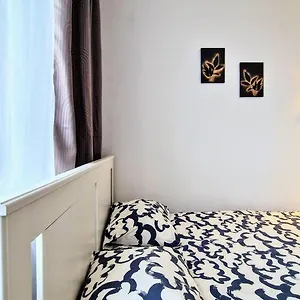  Hostel Meander Natolin Blisko Metra Polska